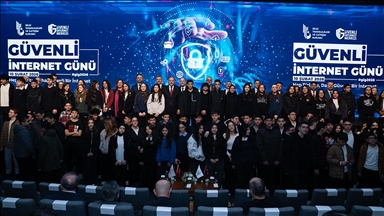 "Güvenli İnternet Günü" etkinliği BTK'de gerçekleştirildi