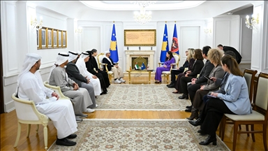 Presidentja Osmani priti në Kosovë delegacion të lartë nga Emiratet e Bashkuara Arabe