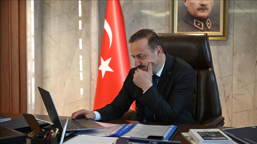 Anahtar Parti Genel Başkanı Ağıralioğlu, AA'nın "Yılın Kareleri" oylamasına katıldı