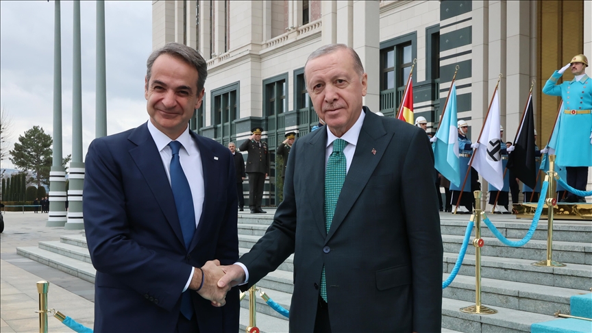 Cumhurbaşkanı Erdoğan, Yunanistan Başbakanı Miçotakis'i kabul etti