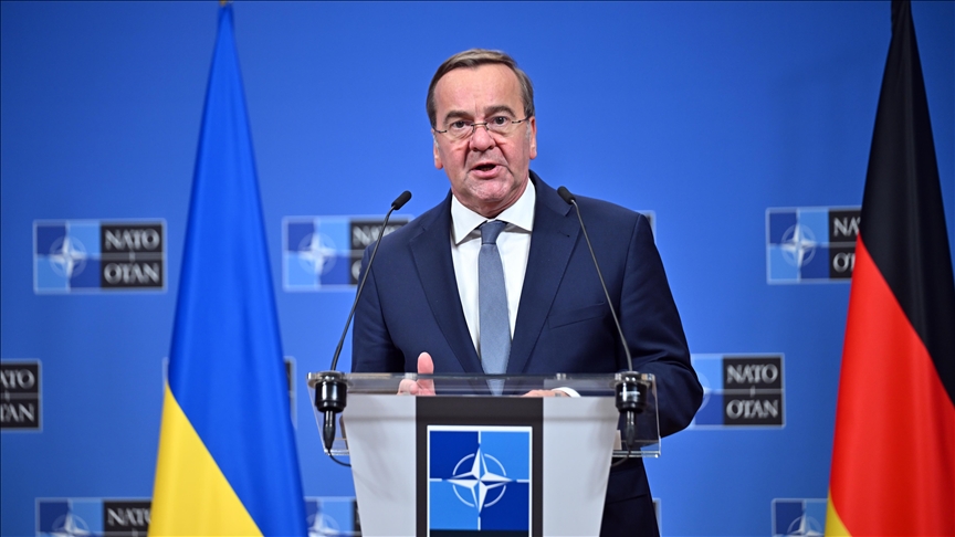 Shefi i mbrojtjes gjermane  Ombrella bërthamore e NATO s mbetet thelbësore