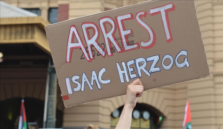 مئات الأستراليين يحتجون على زيارة الرئيس الإسرائيلي