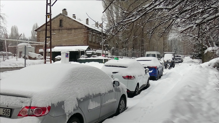 Li Erzirom, Qers û Tunceliyê rêya 490 gundan hat girtin