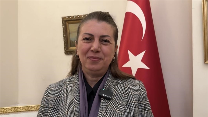 Antarktika'da 20 yıldır araştırma yapan Özsoy, Türk kadınlarının bilimde ön sıralara yükseldiğini belirtti