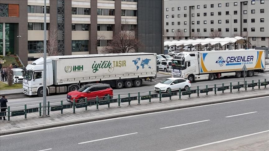 Турските градови испраќаат дополнителна хуманитарна помош за Газа за зимски услови