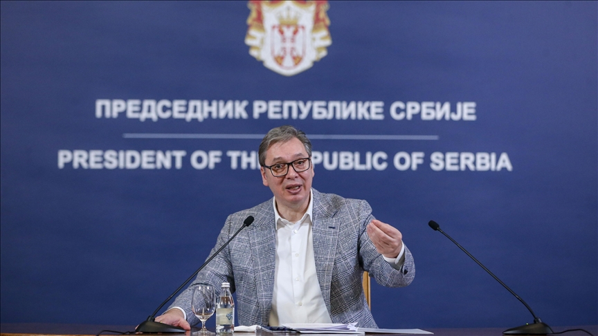 Mediji: Vučić vidno nezadovoljan nakon što su mu iz vlade poslali strateške planove pisane vještačkom inteligencijom