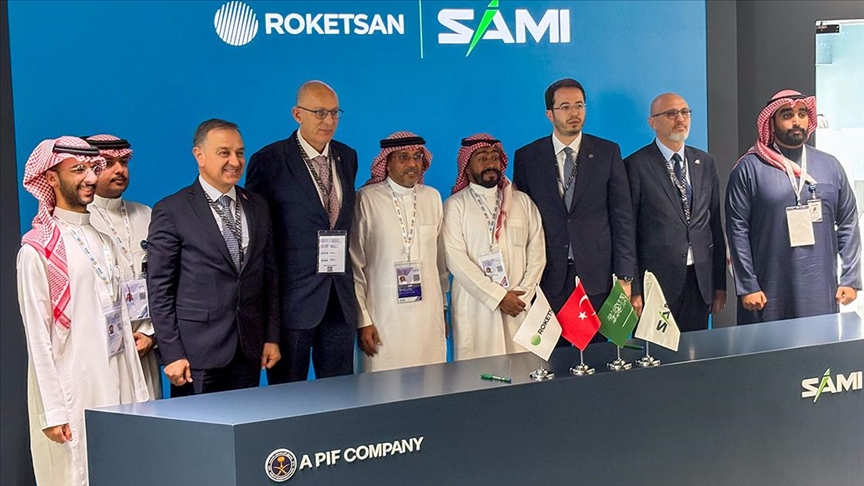 ROKETSAN, milli füzelerle Suudi Arabistan'da yeni sözleşmeler imzaladı