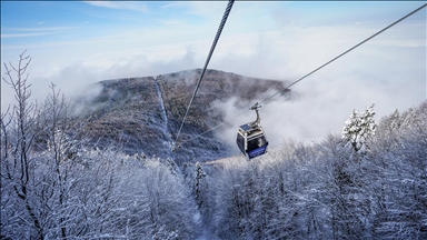 Uludağ'a teller üzerinde ulaşım zamandan tasarruf sağlıyor