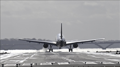 2 pilots killed after plane shot at upon landing in Indonesia: Report