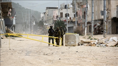 Woman among 24 Palestinians arrested by Israeli army in West Bank raids