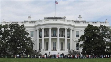 Democratic governors threaten boycott over US president’s White House dinner invitations