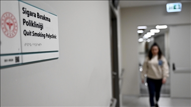 ALO 171, sigarayı bırakmak isteyenleri bir yıl boyunca yakından takip ediyor