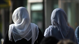 France : une élue voilée brise le silence après des attaques haineuses