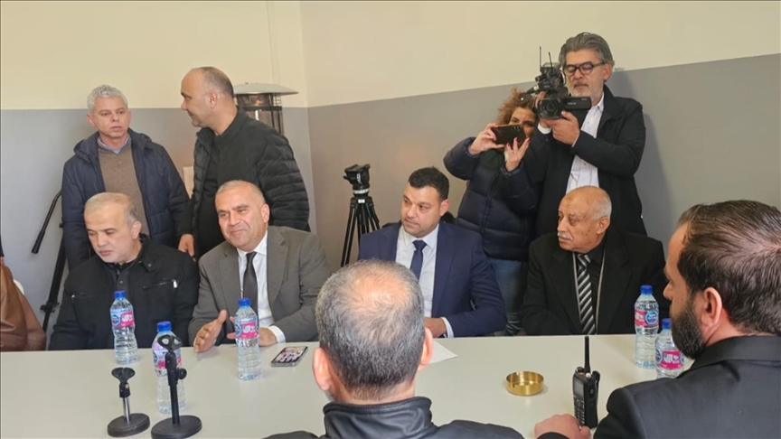 لمدة أسبوع.. اتفاق لبناني سوري مؤقت لتنظيم حركة الشاحنات