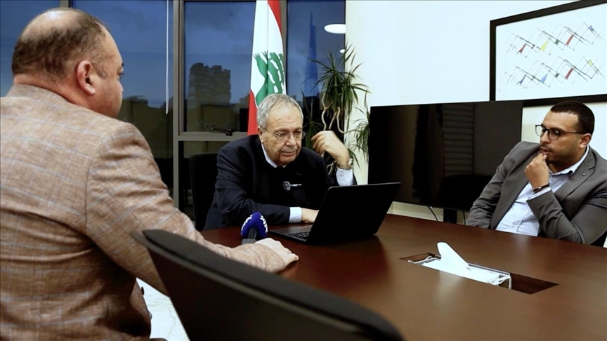 نائب رئيس الحكومة اللبنانية يختار أفضل صور الأناضول لعام 2025