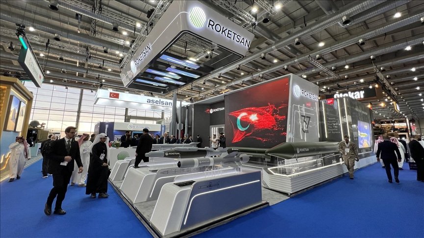 الرياض تختتم معرض الدفاع العالمي بـ60 صفقة تتجاوز 8 مليارات دولار