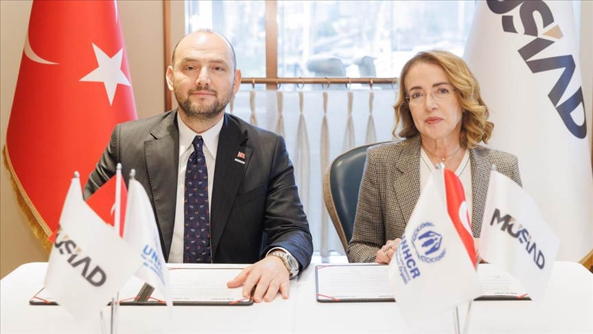 Turkish business body inks deal with UNHCR to boost refugee conditions