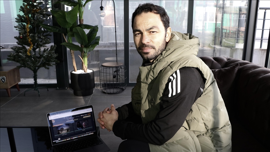 Kocaelispor Teknik Direktörü Selçuk İnan, AA'nın "Yılın Kareleri" oylamasına katıldı