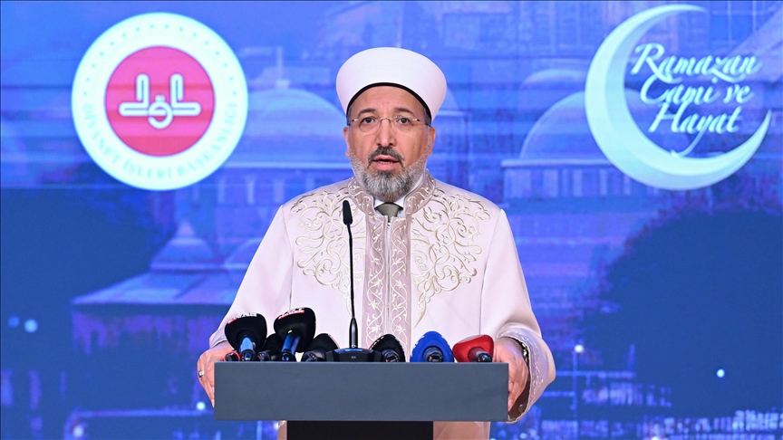Diyanet, bu yıl ramazan temasını "Ramazan, Cami ve Hayat" olarak belirledi