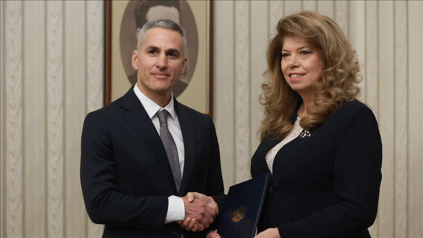 Заменик-гувернерот на бугарската централна банка ќе ја предводи техничката влада