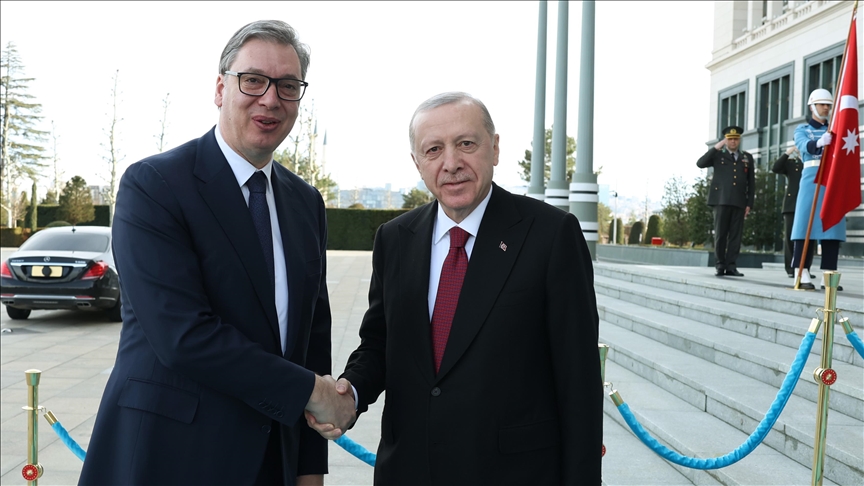 Турскиот претседател Ердоган во Анкара оствари средба со српскиот претседател Вучиќ