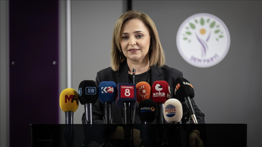 Berdevka DEM Partiyê Ayşegul Dogan: "(Rapora ku wê ji komîsyonê derkeve) Deriyekî dîrokî vebû"