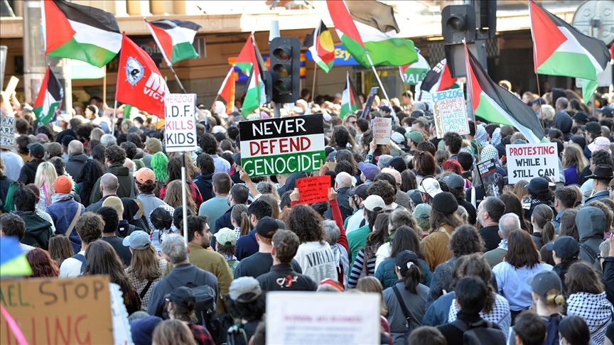 İsrail Cumhurbaşkanı Herzog'un Avustralya ziyaretinin son gününde de protestolar düzenlendi