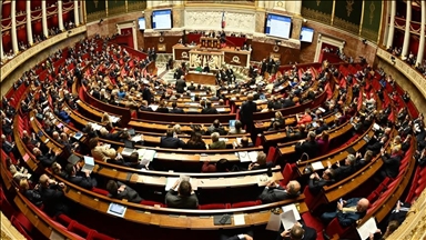 France / Sondage : un large soutien à la levée de l'« excuse de minorité », l'exécutif face au verrou constitutionnel