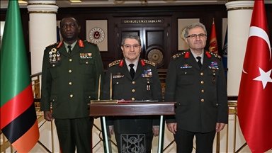 Начальник Генерального штаба ВС Турции принял командующего Сухопутными войсками ВС Замбии