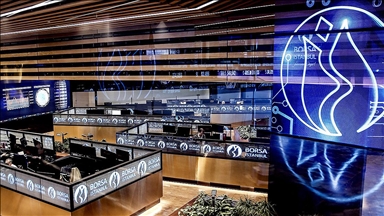 Borsa günü rekor seviyeden tamamladı