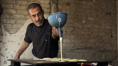 Gazze’deki yokluğa rağmen Filistinli tatlıcı ramazan sofralarında "umudu ve geleneği" yaşatıyor