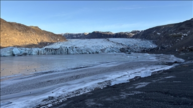 Doç. Dr. Caymaz: Erime eğilimi devam ederse önümüzdeki yüzyılda İzlanda'daki buzul varlığı ciddi ölçüde azalabilir