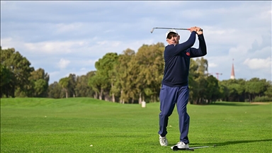 Milli para golfçüden "ötekileştirme" mesajı: Bastonla yürüyorum ama golfte Avrupa'da bir numarayım