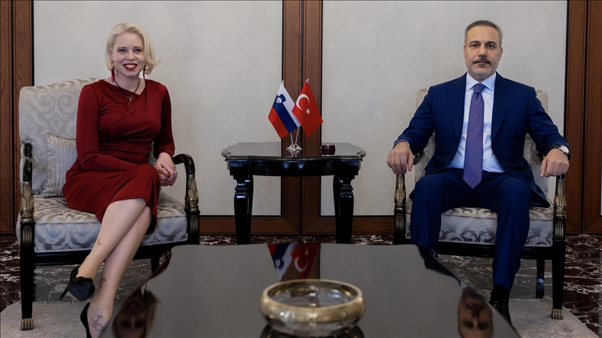 Turkish foreign minister meets head of Slovenia’s National Assembly