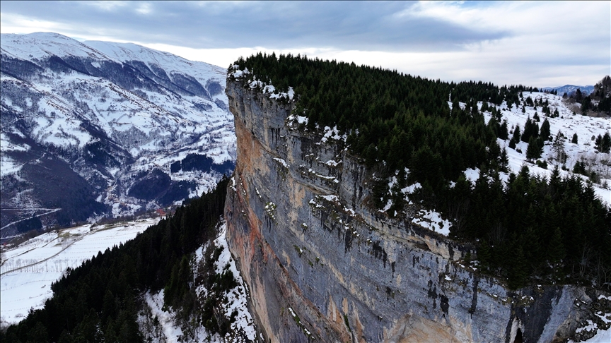 Trabzon'daki Şahinkaya, uluslararası tırmanış rotalarıyla öne çıkıyor