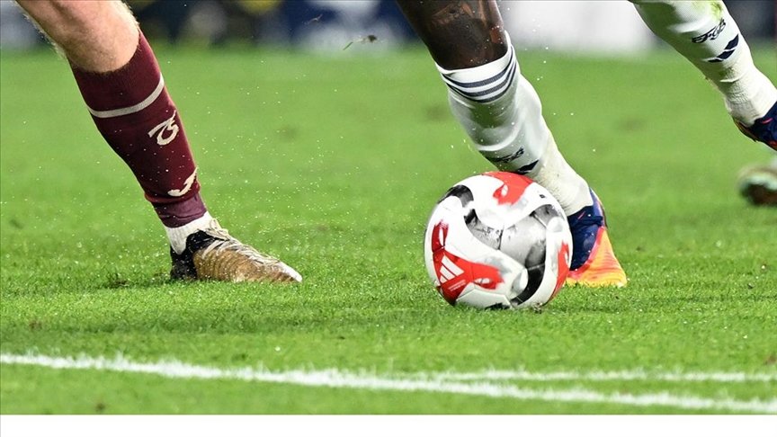 Fenerbahçe, Süper Lig'de yarın Trabzonspor'a konuk olacak