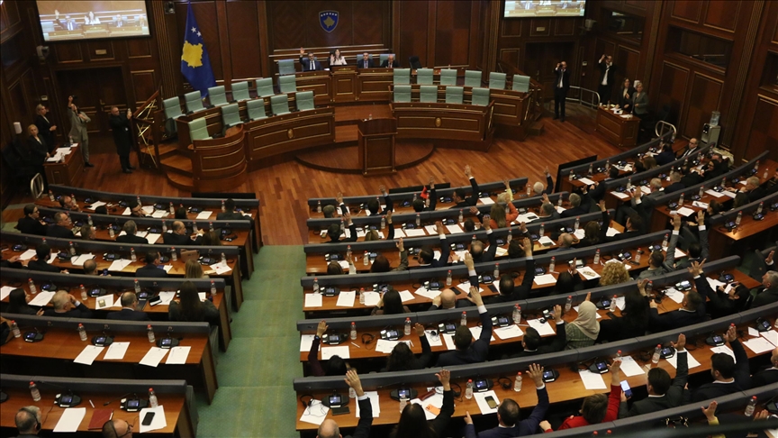 Skupština Kosova usvojila rezoluciju kojom od Specijalnog suda traži pravično suđenje bivšim vođama OVK-a