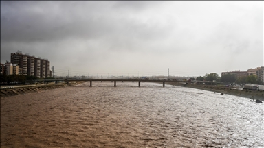 1 dead, dozens injured as violent winds batter Spain, red alert issued in Valencia region