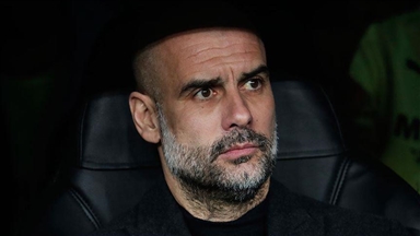 Pep Guardiola podržao fudbalere amputirce iz Gaze potpisanim palestinskim dresovima