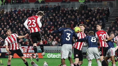 قدم.. أرسنال يهدر فرصة الابتعاد بصدارة الدوري الإنجليزي