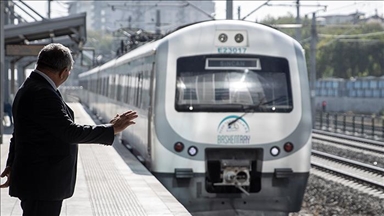 Kent içi tren yolcularının "demir yolu vizyonu" TCDD Taşımacılık'a ilham olacak