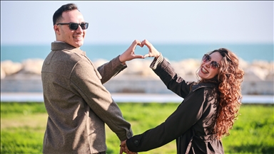 Serebral palsili Selcen ile hastanede tanıştığı Tufan'ın engel tanımayan aşk hikayesi