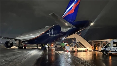 Самолет «Аэрофлота» выкатился за пределы рулежной дорожки в Казани 