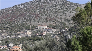 Israeli artillery, gunfire target several towns in southern Lebanon despite ceasefire