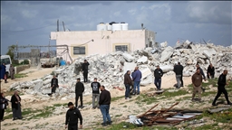 7 familias palestinas abandonan sus hogares en el valle del Jordán ante la violencia de los colonos israelíes ilegales