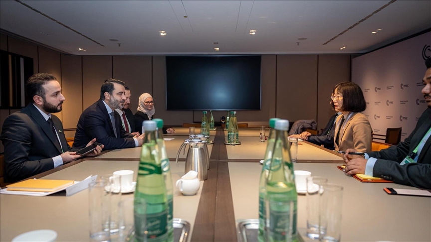 الشيباني يبحث مع الجنائية الدولية محاسبة الأسد ورموز نظامه