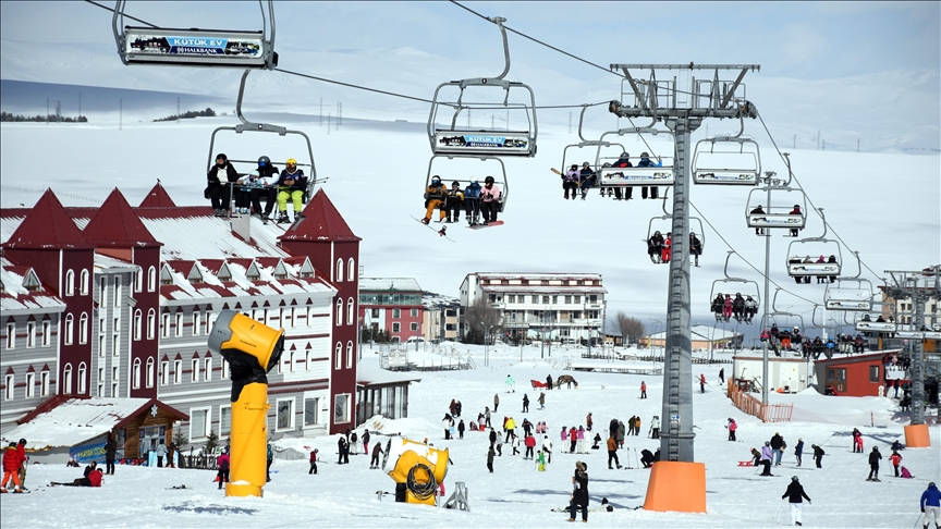 Li Sariqamîşê dawiya hefteyê pîst bi kaşûnhezan tijî bûn