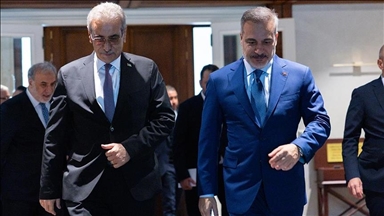 Хакан Фидан встретился с главой Национального комитета по управлению сектором Газа