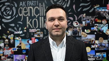 AK Parti Gençlik Kolları Başkanı İbiş'ten CHP'li Başarır'ın "Boğaziçi" iddiasına yanıt