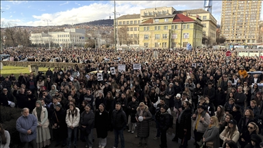 Nekoliko hiljada građana Sarajeva na protestu zatražilo odgovornost nadležnih zbog tragične tramvajske nesreće